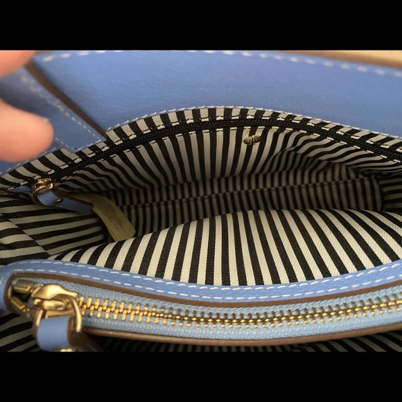 Authentic Kate Spade Thompson Street Sam Satchel - Picture 9 of 14